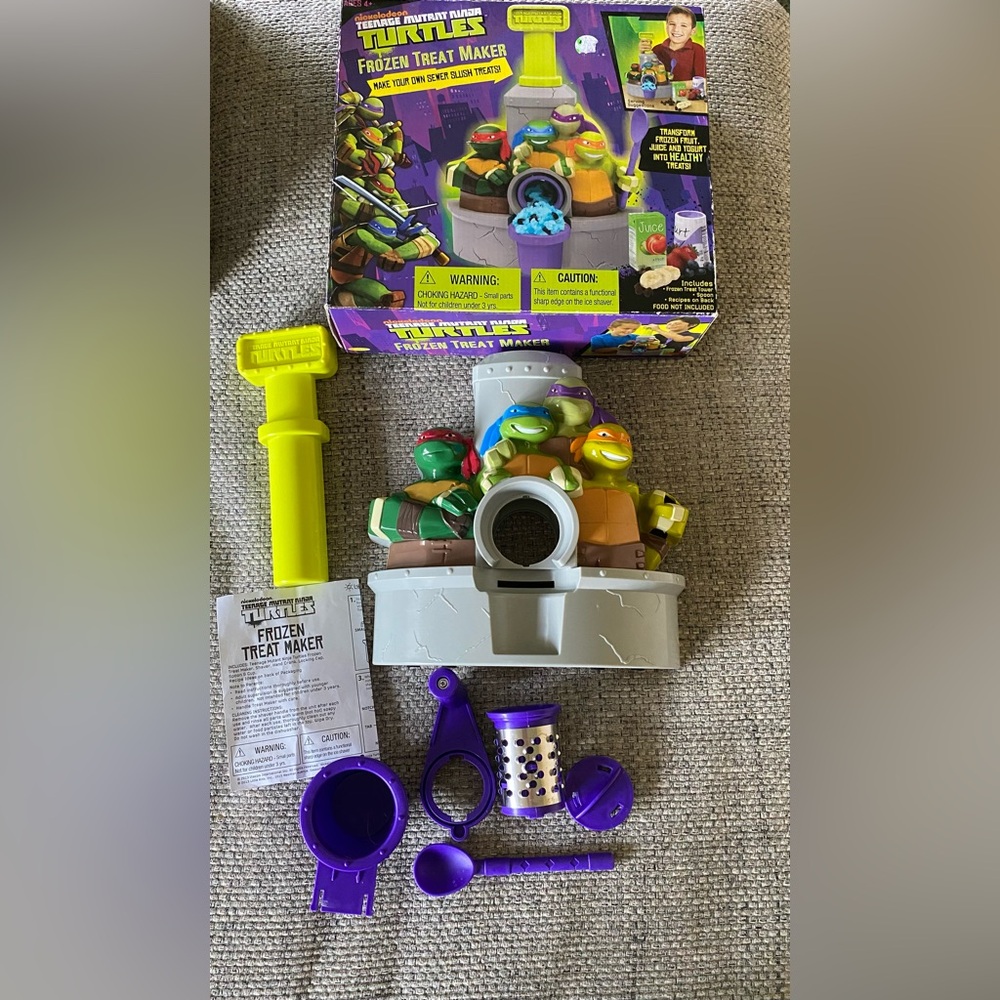 Nickelodeon Teenage Mutant Ninja Turtles Frozen Treat Maker Model #1450